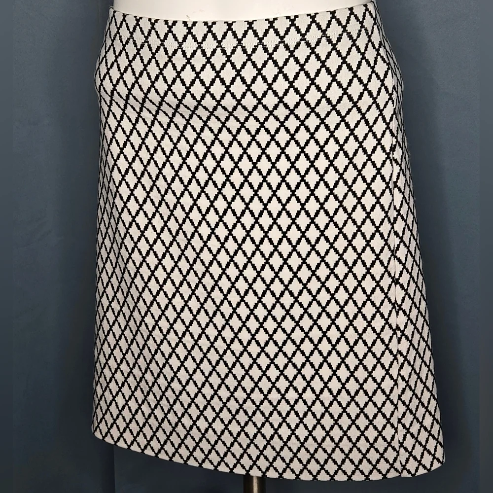Karen Kane Black & White Geometric Harlequin Diamond Knit Skirt - Size L‎ NWOT